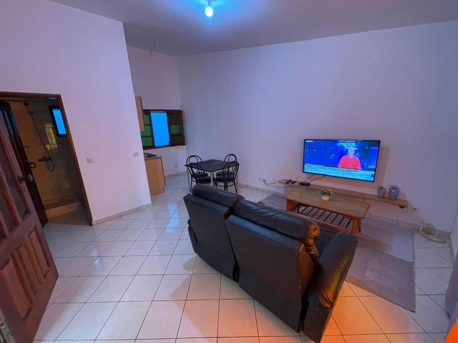 Casa Cor De Rosa Apartment Praia Exterior photo
